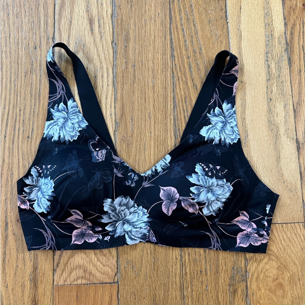 Victoria’s Secret Black Floral Bralette Size 34B